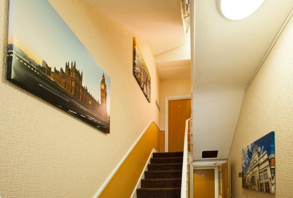Dover Hotel - B&B Лондон Екстер'єр фото