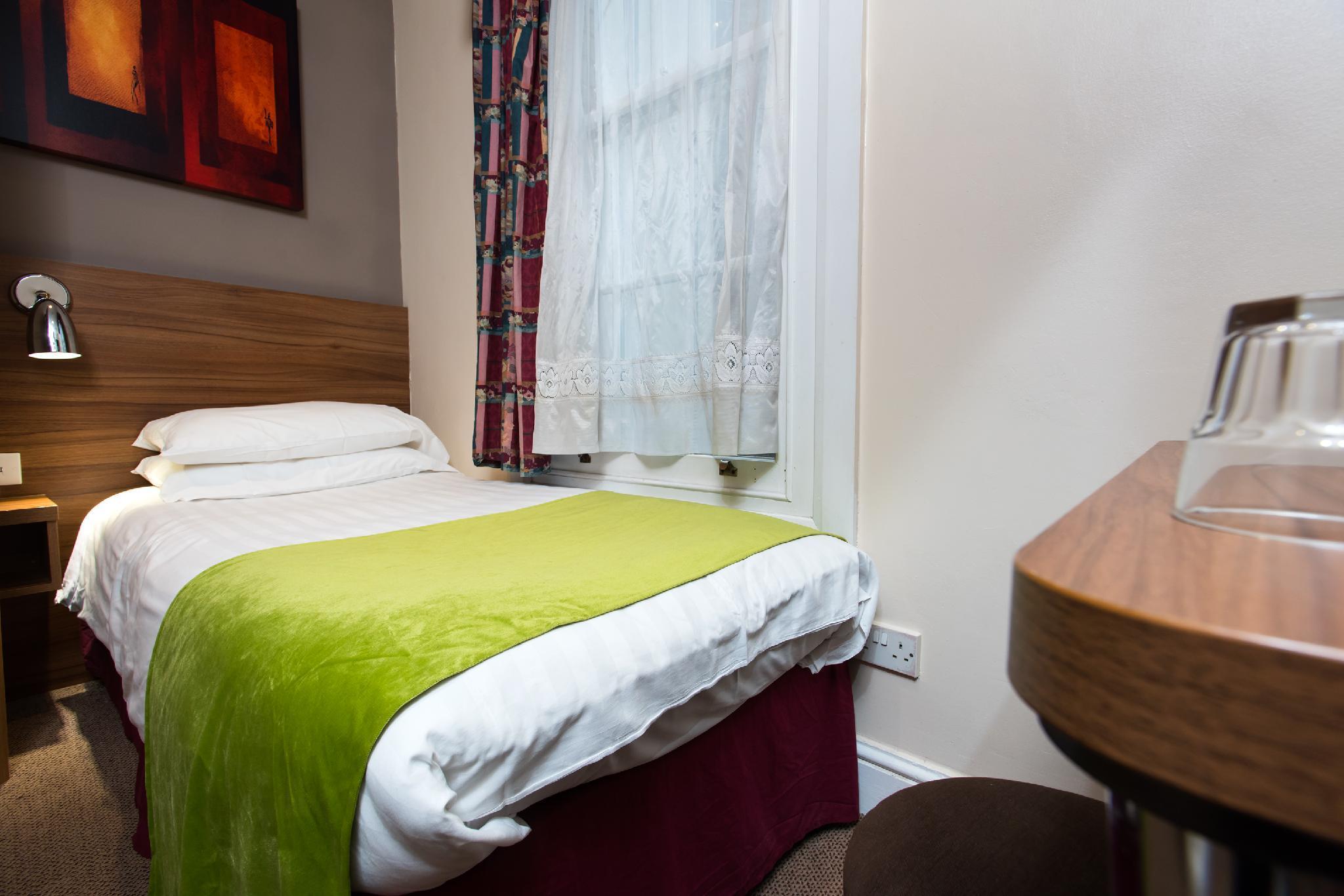 Dover Hotel - B&B Лондон Екстер'єр фото