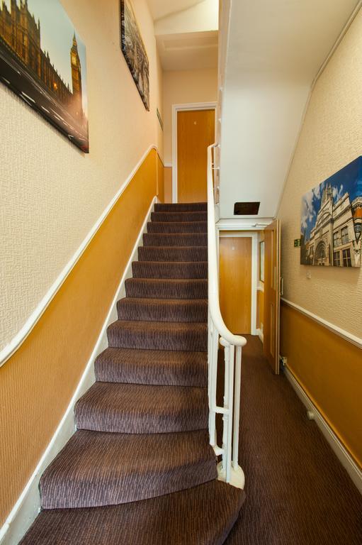 Dover Hotel - B&B Лондон Екстер'єр фото
