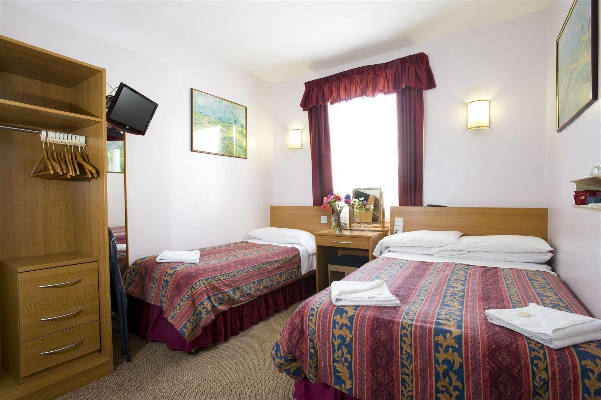 Dover Hotel - B&B Лондон Екстер'єр фото